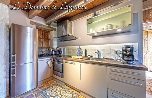 Commana House | La Longère du Domaine de Linguinou