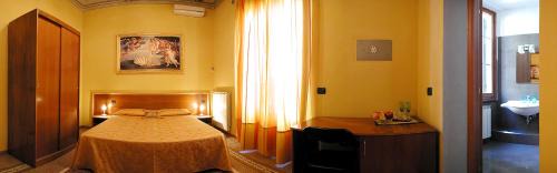 Santa Maria Novella House | La Luna Guest House