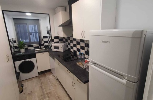 Triana Apartment | LA Maestra DE Triana