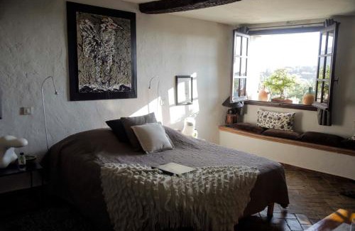 Saint-Paul-de-Vence House | la maison aux bonsais