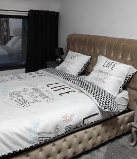 Hastiere House | la maison blanche a Hermeton sur Meuse