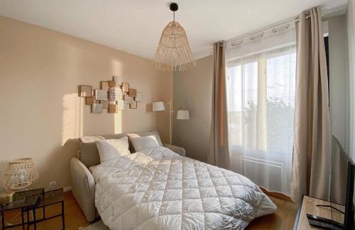 Amfreville-la-Mi-Voie Apartment | La maison du bonheur - 305