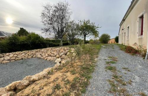 Jupilles House | La Maison du Clocher