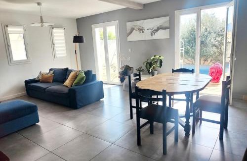 St.-Remy-de-Provence House | La Maison des Tuileries