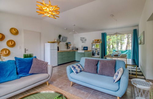 L'Epine House | La Maison, ★ L'her beau d'hier 3-bedroom house (sleeps 8) 300m from the beach ★