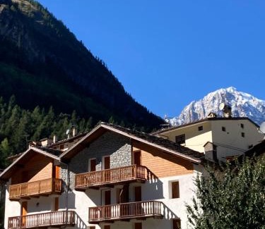 Pre-Saint-Didier Apartment | La Maisonnette