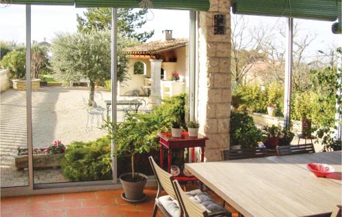 Robion House | La Maoure