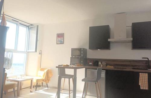 Downtown Le Havre Apartment | La Marée, Studio vu mer Le Havre