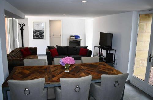 Saint-Cyprien Apartment | La Marcillande