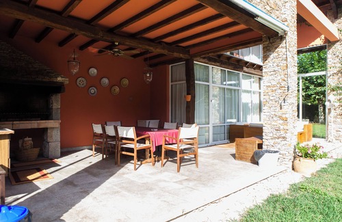 Callobre Villa | La Marisma Villa with private pool and direct access to the river