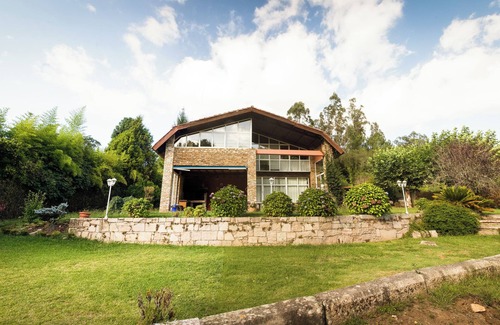 Callobre Villa | La Marisma Villa with private pool and direct access to the river