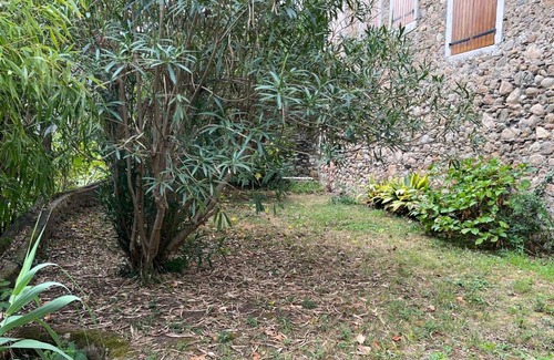 Olargues House | La Mazette, les pieds dans l'eau ! 6 Pers