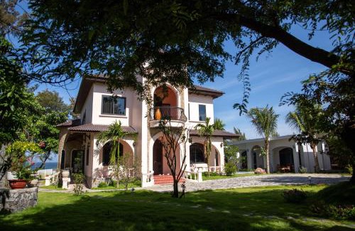 Suoi Nuoc Beach Apartment | La'mer Villa Mũi Né