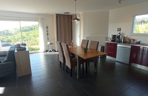 Cublac House | La Mirabelle (80m²) on the border of Corrèze/Dordogne with a beautiful view.