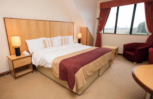 Castlereagh Hotel | La Mon Hotel And Country Club