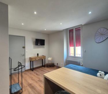 Saint-Affrique Apartment | La Moutonnerie