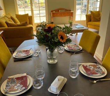 Montgesty House | La Parenthèse Enchanté, Gîte à la Campagne