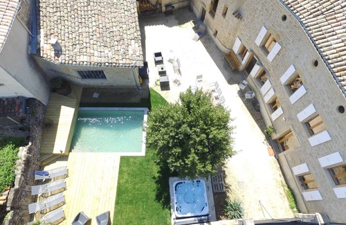 Ambonil House | la parenthèse