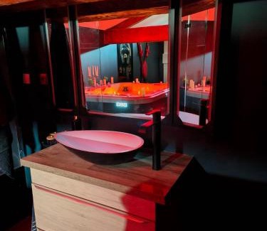 Moussan Apartment | La parenthèse Love room