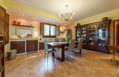 Francavilla di Sicilia House | La Parrinara