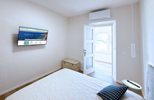 Cavo Apartment | La Perla del Cavo, just a stone's throw from the splendid seafront!