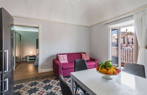 Old Town Apartment | La Perla del Duomo Apartment by Wonderful Italy