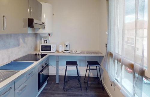 Bussy-Saint-Georges Apartment | La perle de Bussy- Grand studio cosy -Parking-Balcon- Disneyland - Paris