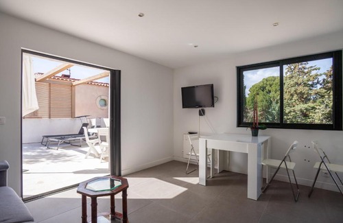 Cassis House | La Petite Lézardière