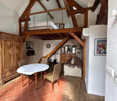 La Celle-sous-Gouzon House | La Petite Maison