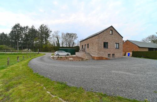 Monville House | La Petite Maison dans la Prairie
