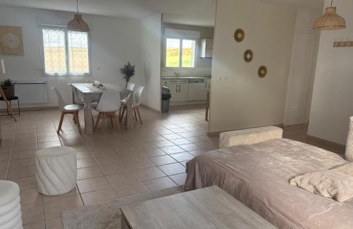 Rizaucourt-Buchey House | La petite maison