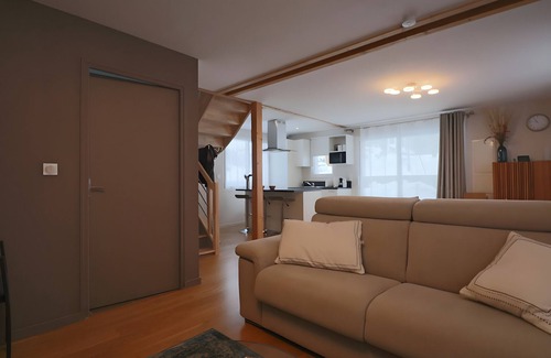 Mont-Dore House | La Petite Montille with Mountain View and Wi-Fi