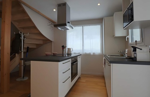 Mont-Dore House | La Petite Montille with Mountain View and Wi-Fi