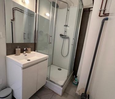 Dreux Apartment | La petite Provence, hyper centre, Wifi