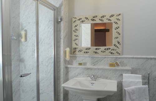 Pietrapiana Bed & Breakfast | La Pietra Piana Restaurant /Bed & Breakfast