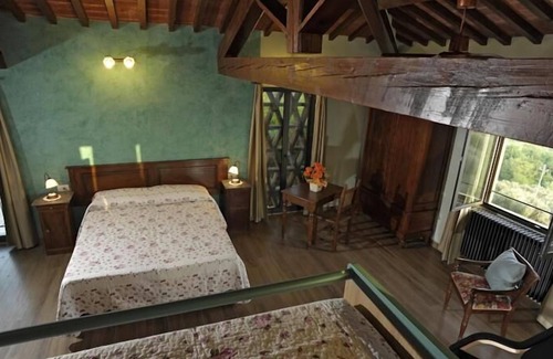 Pietrapiana Bed & Breakfast | La Pietra Piana Restaurant /Bed & Breakfast