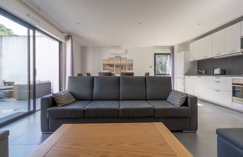 Verghia Apartment | La Plage d'Argent - Vue mer et montagne