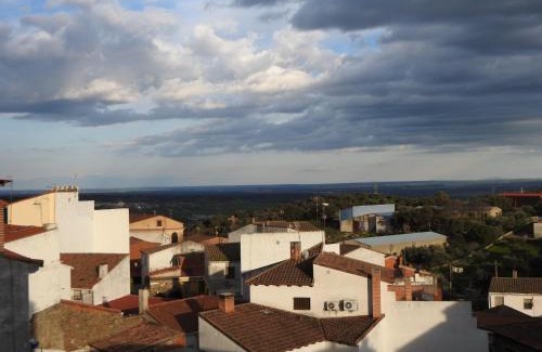 Castillo de Bayuela House | La Posada de Bayuela