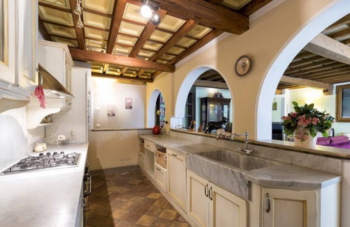 Cortona Villa | La Poventa beautiful villa with private pool and large garden