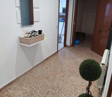 Cardenas Apartment | La puerta del Valle Gran piso de 130 m