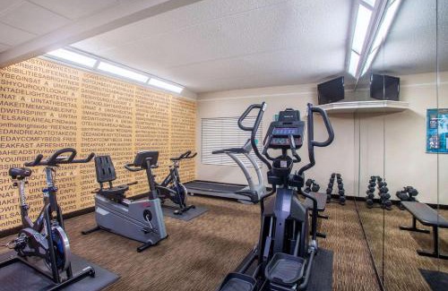 Charlotte Hotel | La Quinta by Wyndham Charlotte Airport South