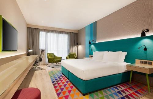 Bur Dubai Hotel | La Quinta by Wyndham Dubai Jumeirah