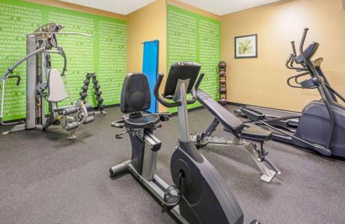 Midwest City Hotel | La Quinta by Wyndham Midwest City - Tinker AFB