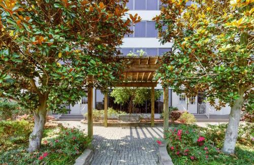 Kenner - Louis Armstrong International Airport Hotel | La Quinta by Wyndham New Orleans Airport