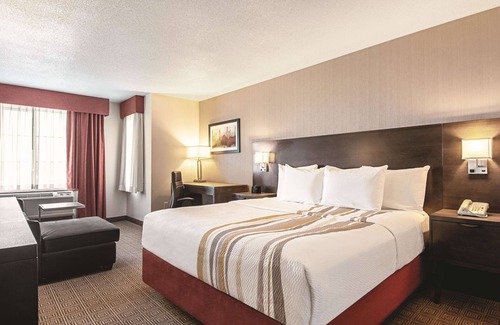 Richmond City Centre Hotel | La Quinta Inn by Wyndham Vancouver Airport