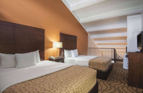 Silverthorne Hotel | La Quinta Inn & Suites by Wyndham Silverthorne - Summit Co