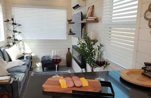 Fredericksburg Resort | La Rioja Station | Patio | 1BR | Wine Escape