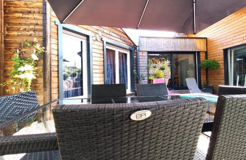 Saulcy-sur-Meurthe Ski Chalet | LA SALIXIENNE Maison d'archi 7 pers ,quartier calme , AXE NANCY-STRASBOURG