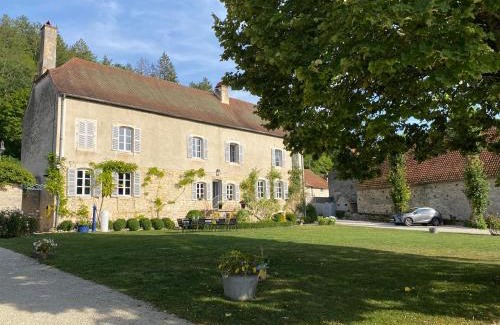 Lusigny-sur-Ouche Bed & Breakfast | La SAURA