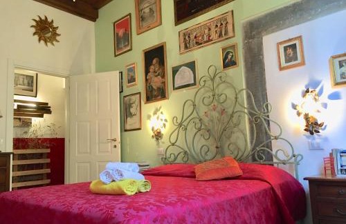 Camaiore House | La Stagione dell'Arte